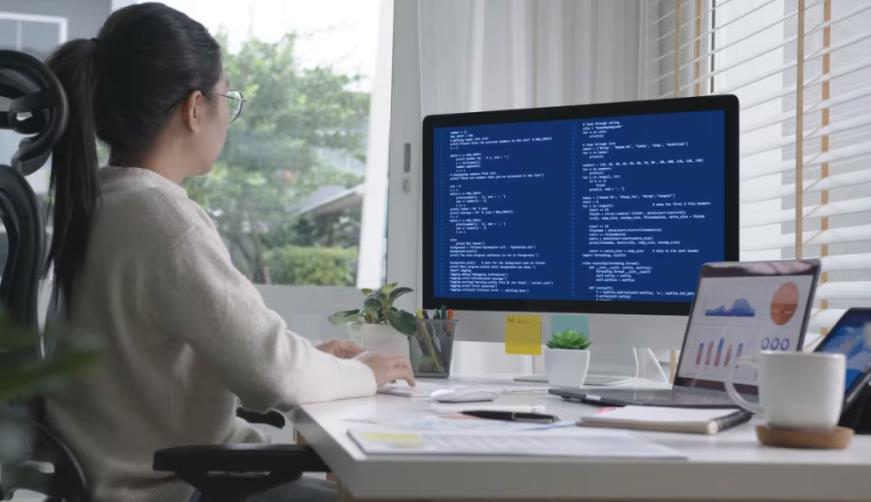 酒泉小程序开发：什么是 cURL 命令？